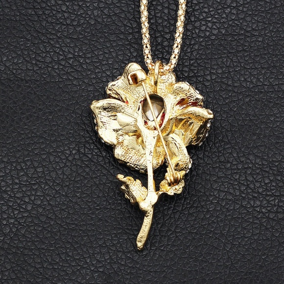 SOLD Rhinestone Flower Necklace/Pin - Picture 4 of 4